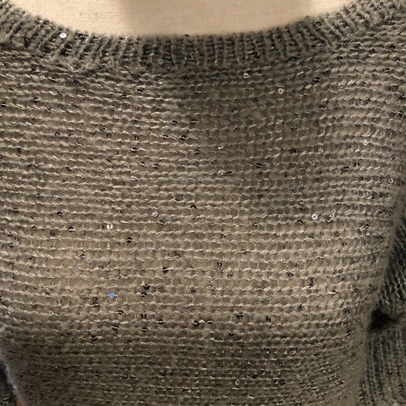 Women’s Pretty Sequin Pink Rose Sweater - Picture 2 of 4